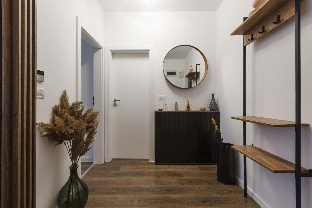 Apartment Near Iulius Mall With Balcony & Private Parking Тимишоара Экстерьер фото